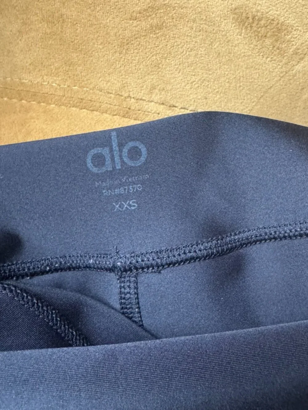 Alo yoga Set - Matching pants and top Black